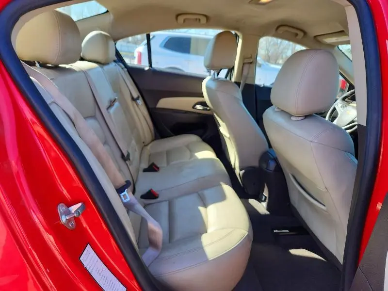 2014 CHEVROLET CRUZE LT  