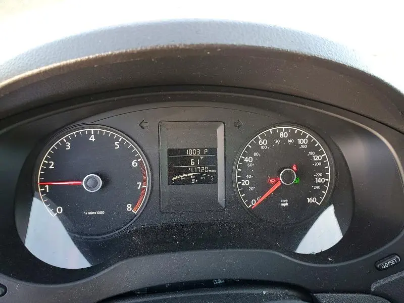 2013 VOLKSWAGEN JETTA BASE  