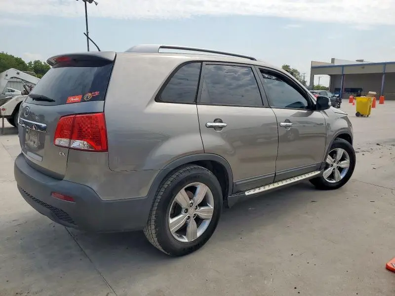 2012 KIA SORENTO EX  