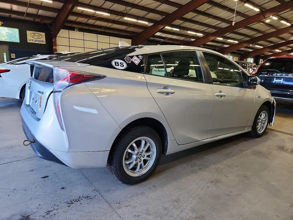 2017 TOYOTA PRIUS TWO  
