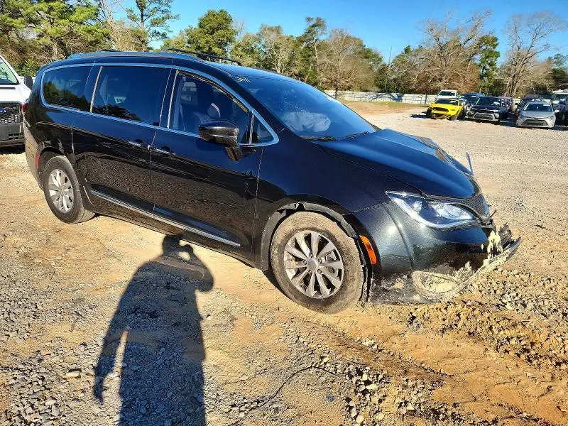 2018 CHRYSLER PACIFICA TOURING L PLUS  