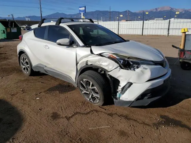 2018 TOYOTA C-HR XLE