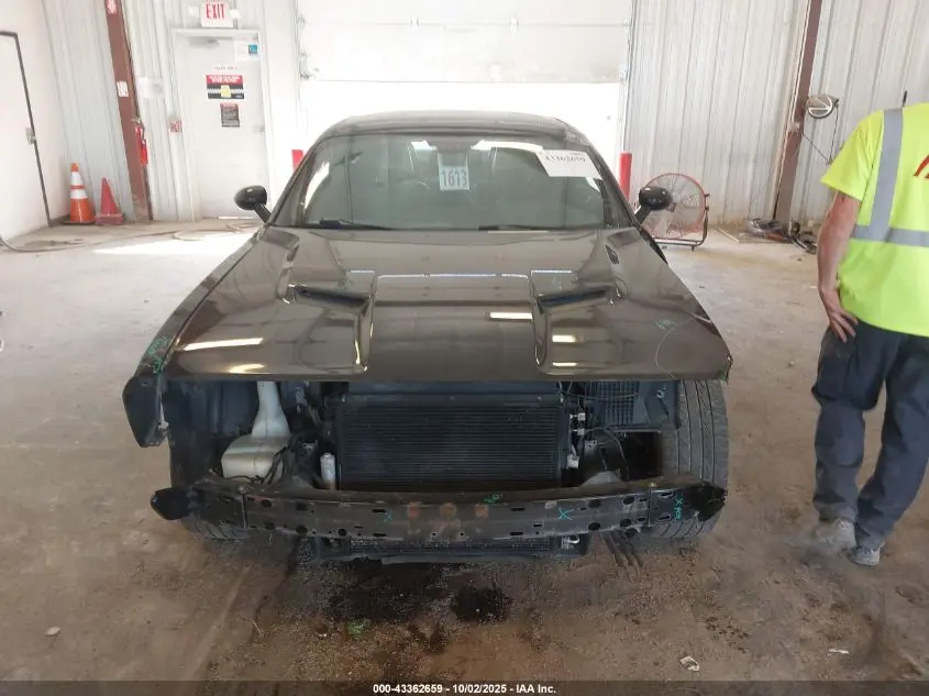 2015 DODGE CHALLENGER SXT PLUS