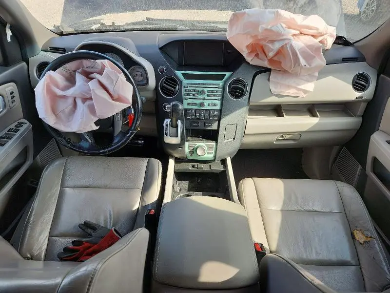 2011 HONDA PILOT TOURING  