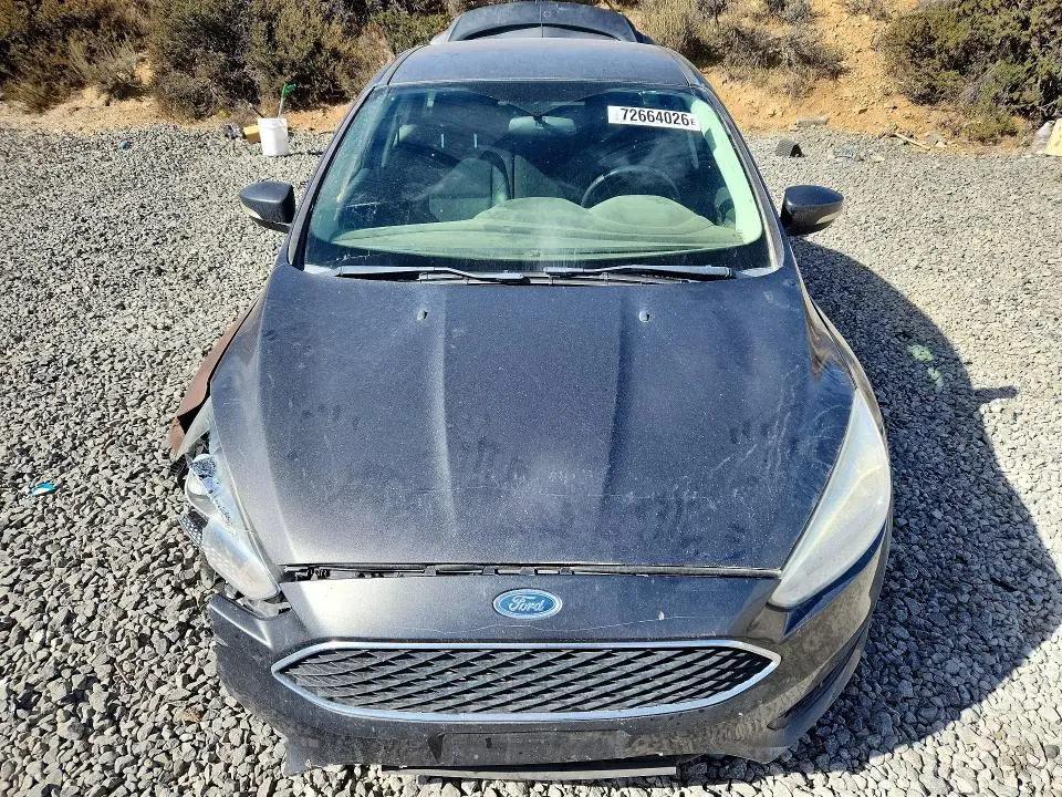 2015 FORD FOCUS SE  