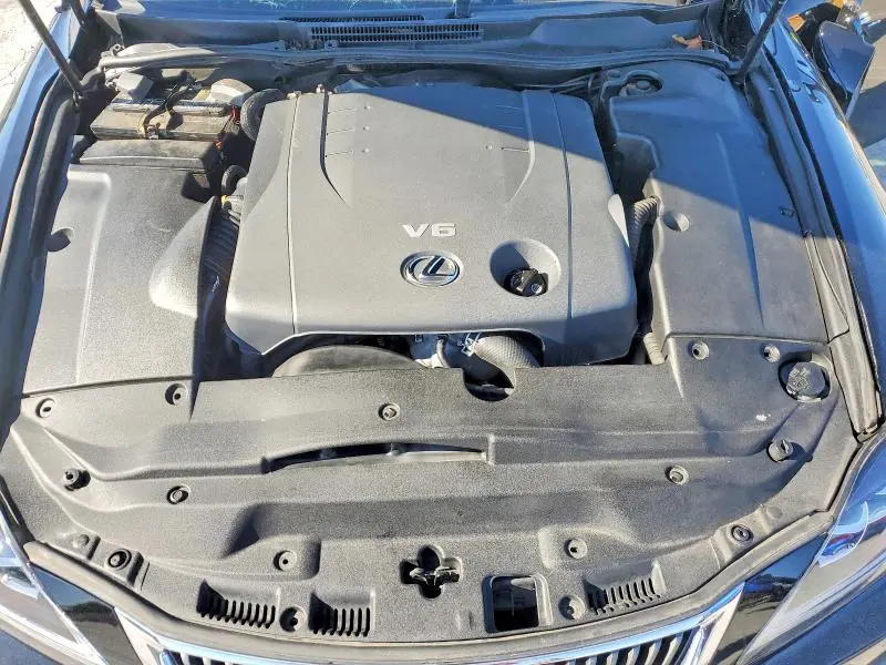 2010 LEXUS IS 250  