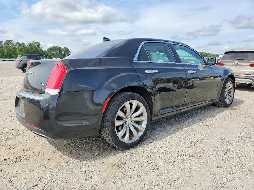 2018 CHRYSLER 300 LIMITED  