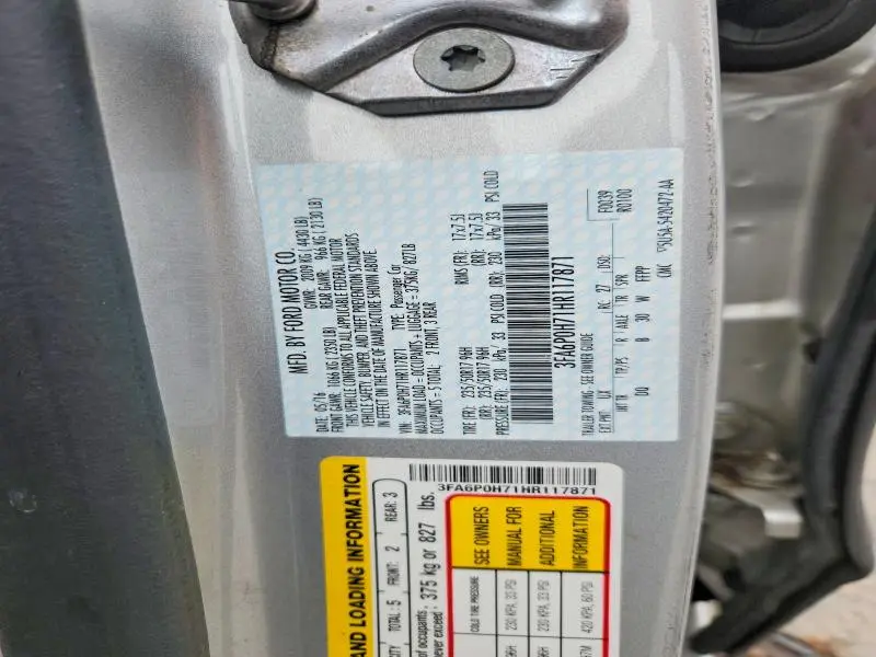 2017 FORD FUSION SE  