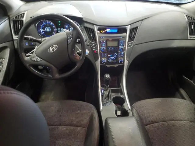 2011 HYUNDAI SONATA SE  