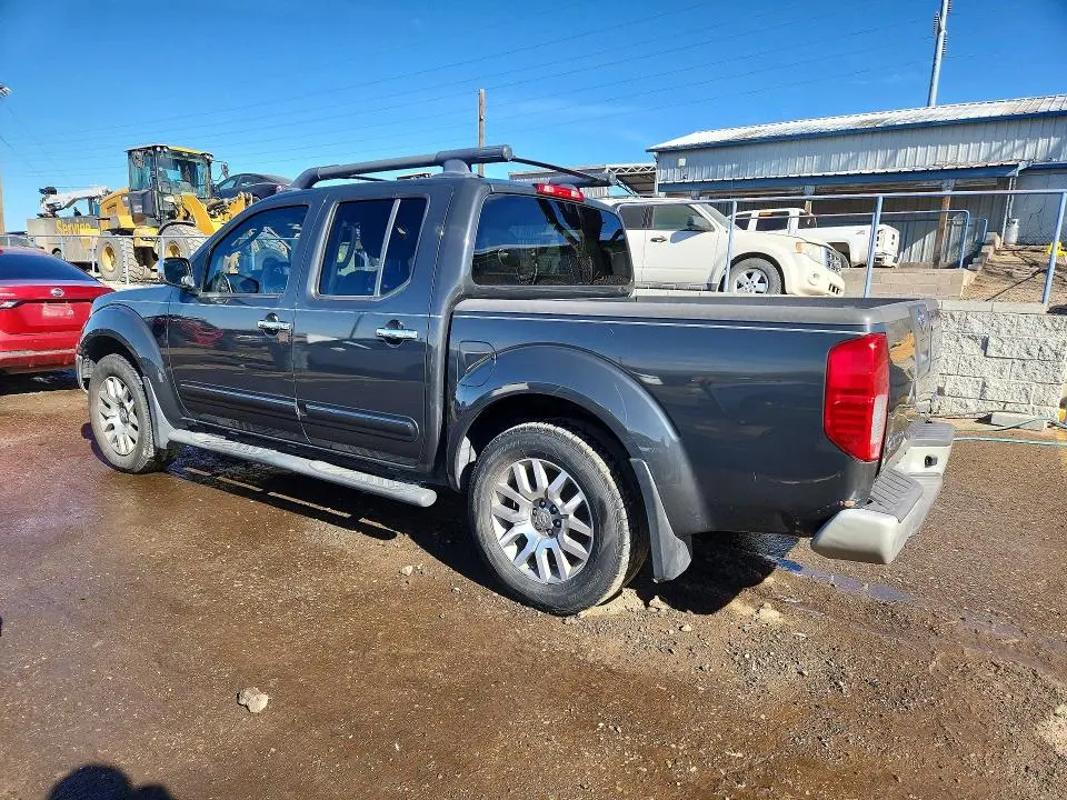 2011 NISSAN FRONTIER S  