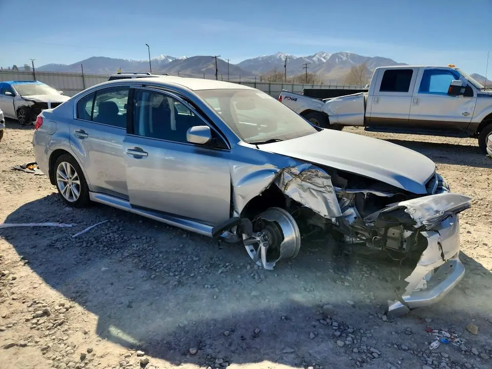 2013 SUBARU LEGACY 2.5I PREMIUM  