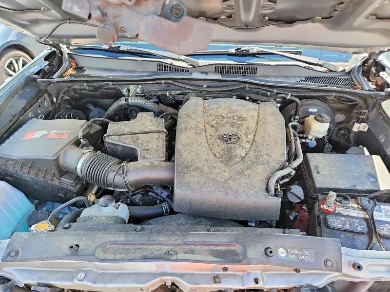 2016 TOYOTA TACOMA SR5 V6  