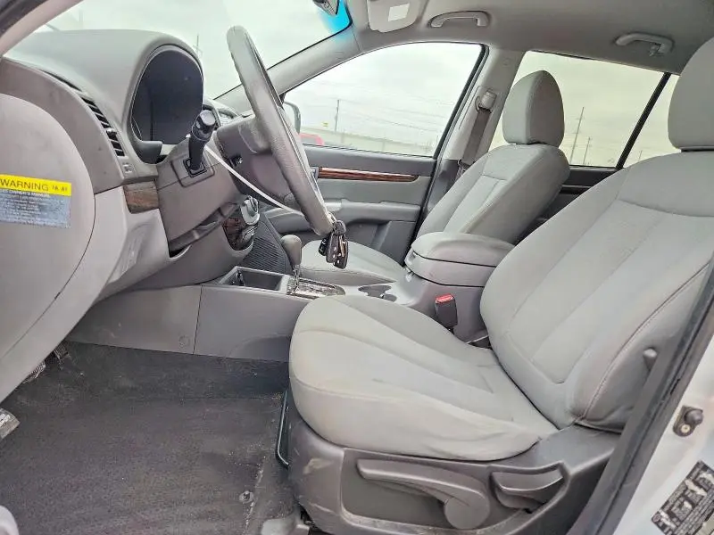 2010 HYUNDAI SANTA FE GLS  