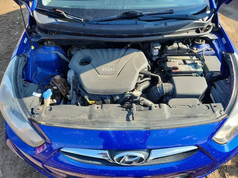 2012 HYUNDAI ACCENT GS  