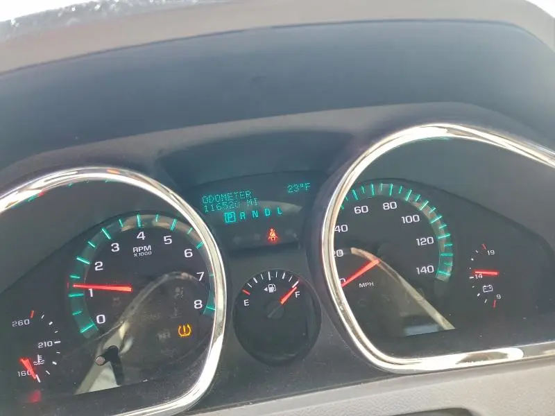 2011 CHEVROLET TRAVERSE LS  