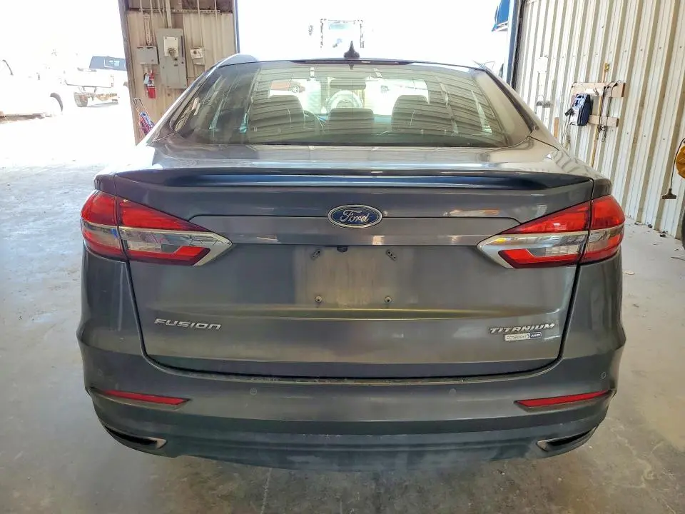 2019 FORD FUSION TITANIUM  