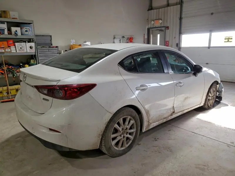 2014 MAZDA 3 TOURING  