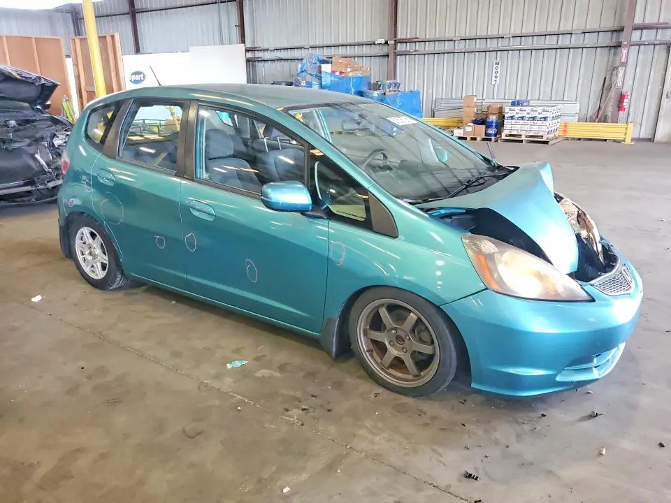 2012 HONDA FIT   