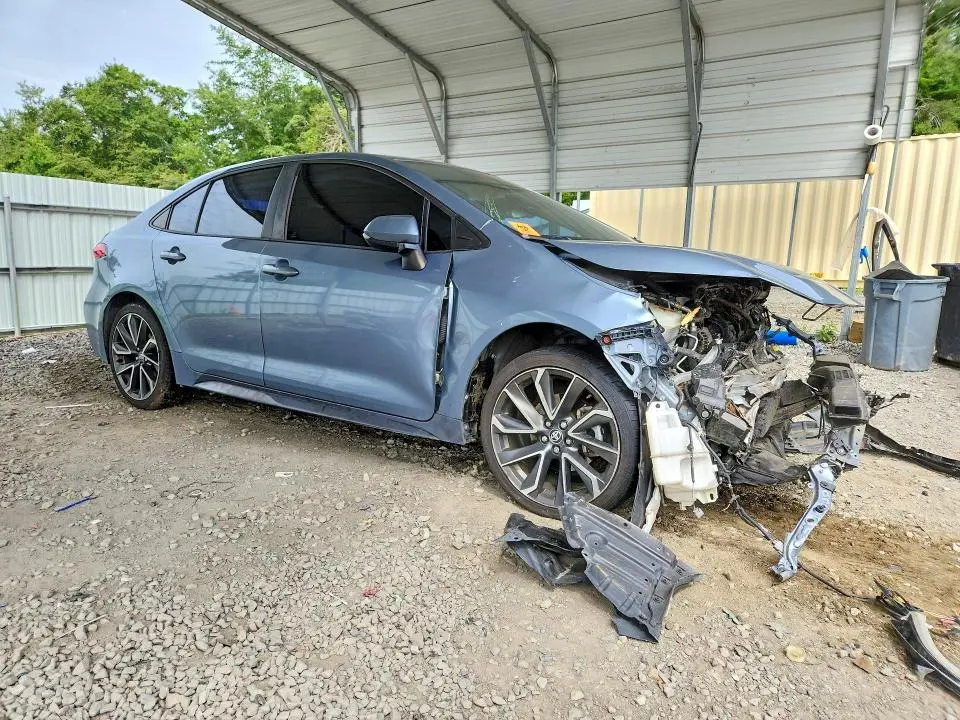 2020 TOYOTA COROLLA SE  