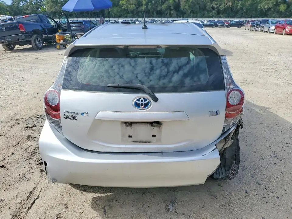 2013 TOYOTA PRIUS C TWO  