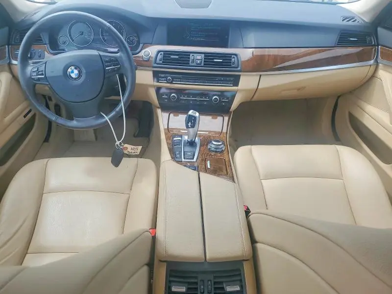 2013 BMW 528 XI  