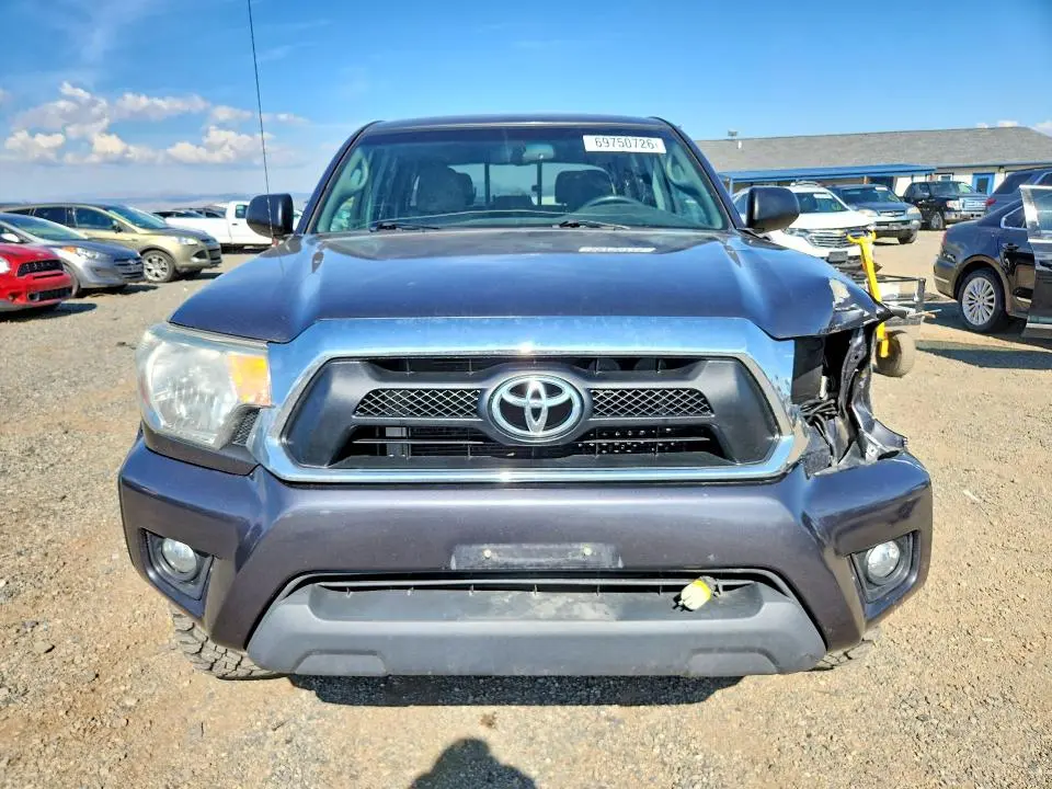 2013 TOYOTA TACOMA V6  