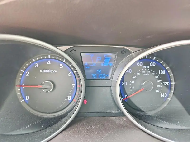 2012 HYUNDAI TUCSON GLS  