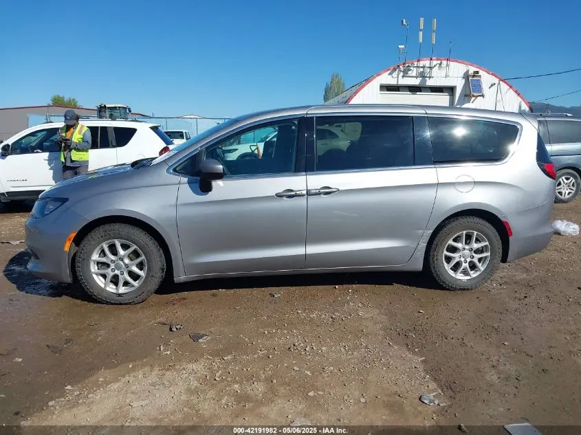 2017 CHRYSLER PACIFICA TOURING
