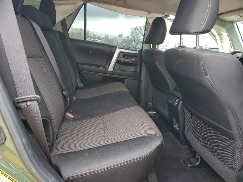 2021 TOYOTA 4RUNNER SR5/SR5 PREMIUM  