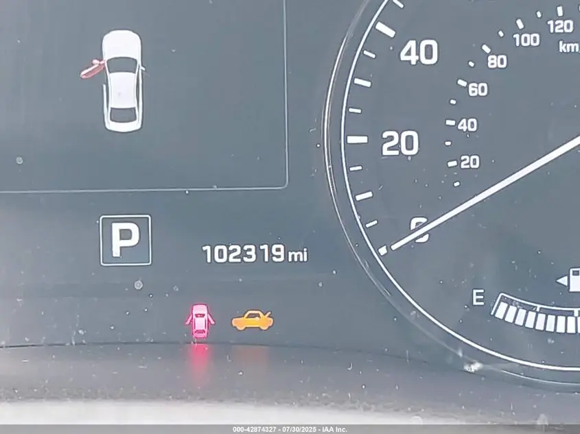 2016 HYUNDAI GENESIS 3.8