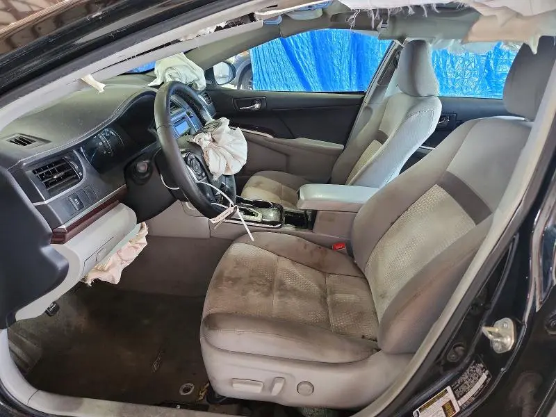 2014 TOYOTA CAMRY XLE  