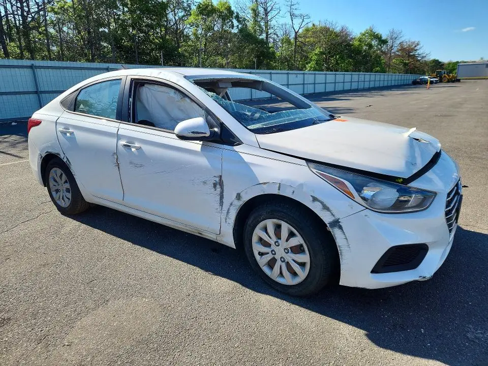 2020 HYUNDAI ACCENT SE  