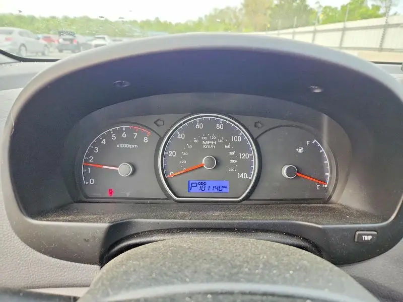 2010 HYUNDAI ELANTRA GLS  