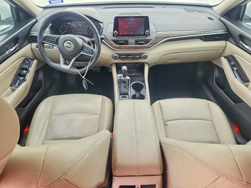 2020 NISSAN ALTIMA SL  