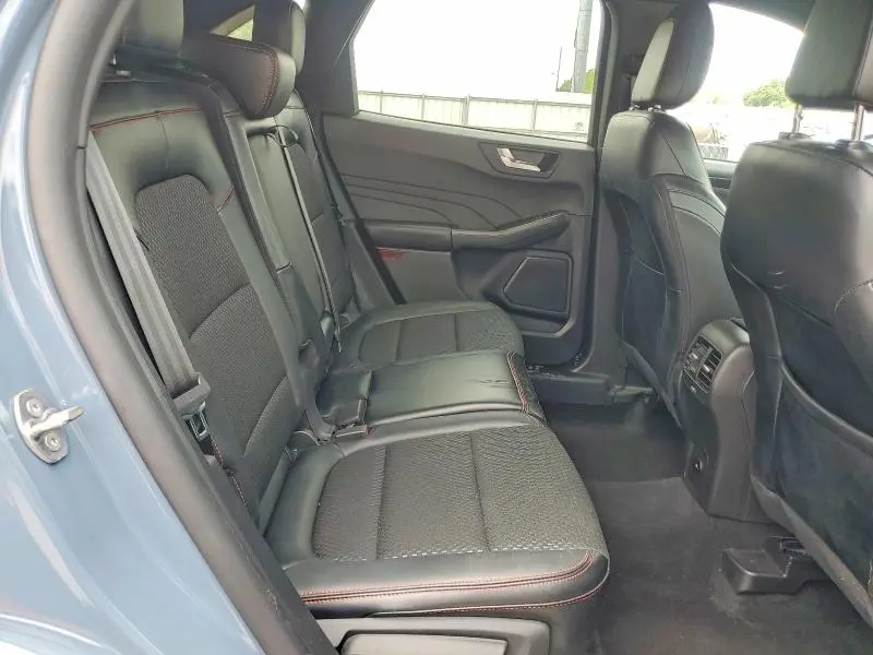 2024 FORD ESCAPE ST LINE  
