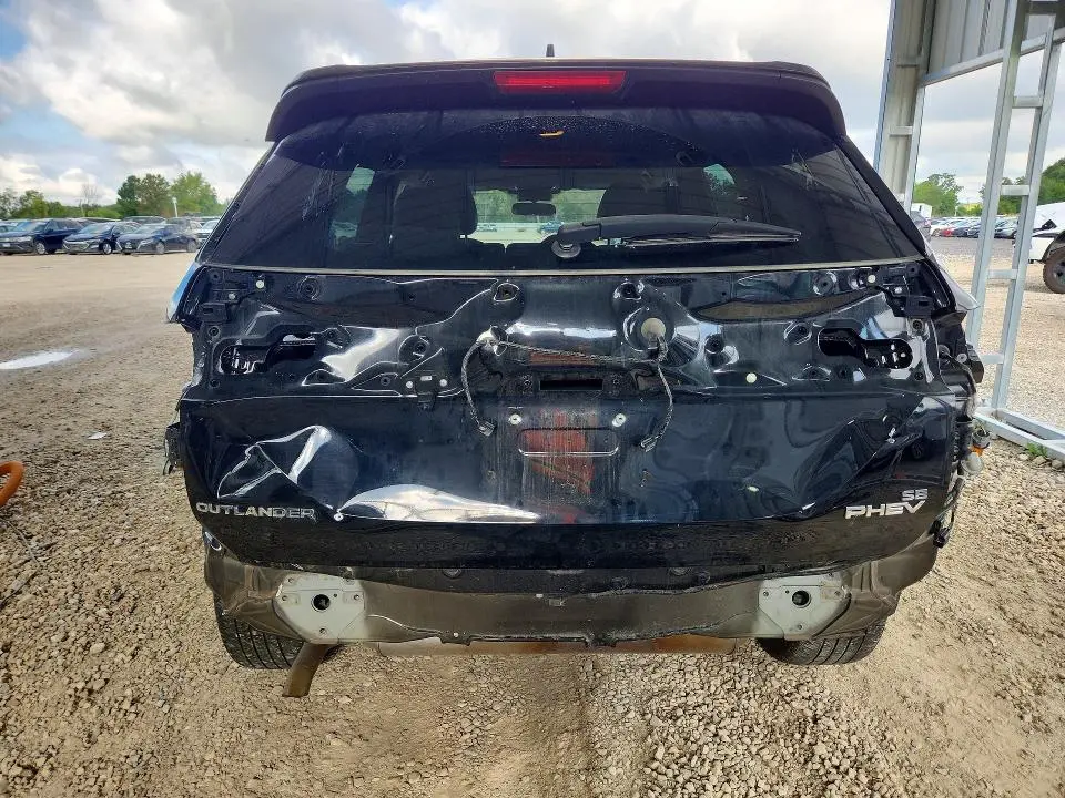 2023 MITSUBISHI OUTLANDER SE  