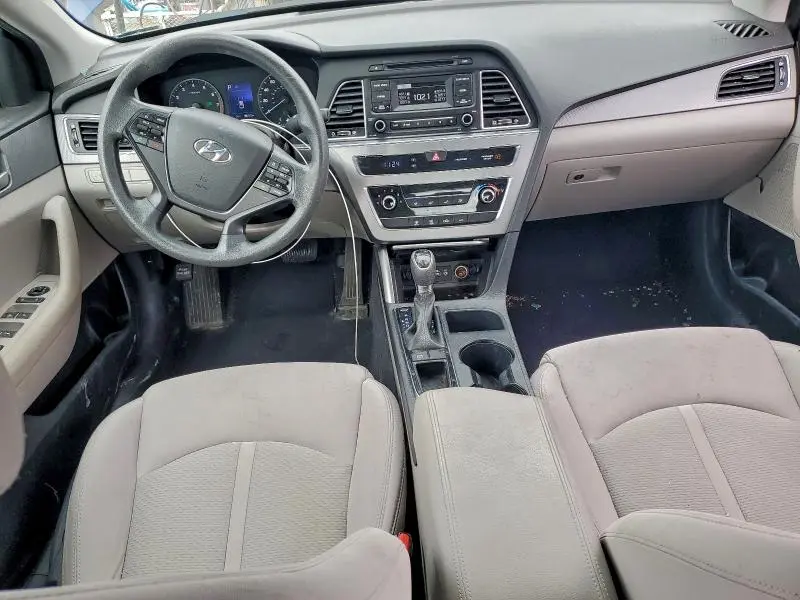 2017 HYUNDAI SONATA SE  