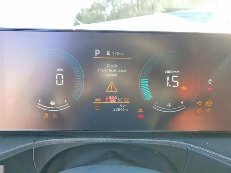 2024 HYUNDAI SANTA FE SE  