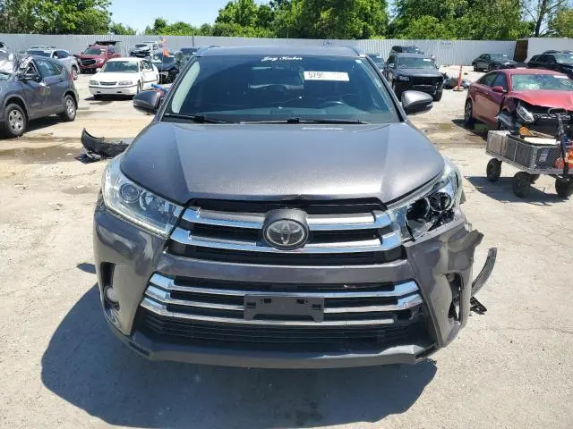 2017 TOYOTA HIGHLANDER LIMITED  