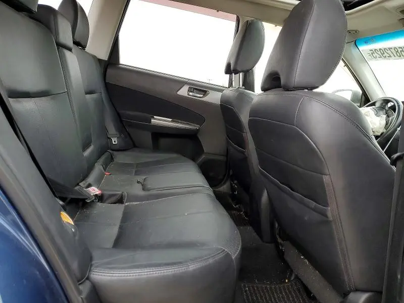 2012 SUBARU FORESTER LIMITED  