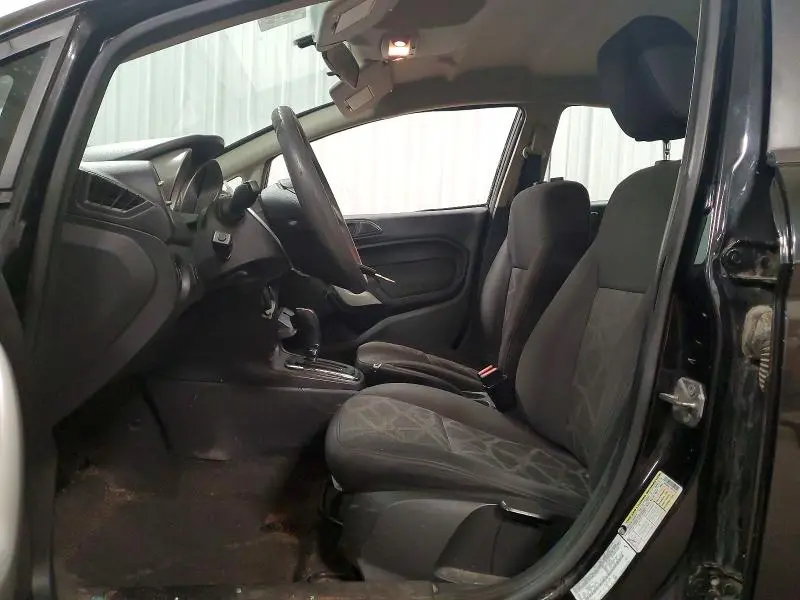 2011 FORD FIESTA SE  