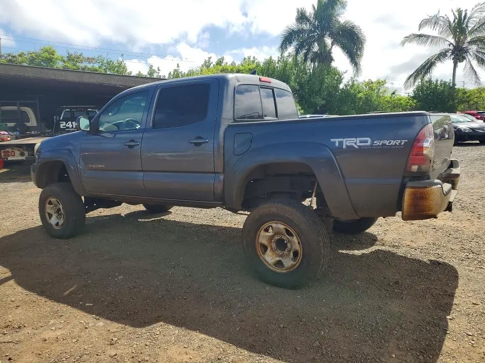 2015 TOYOTA TACOMA V6  