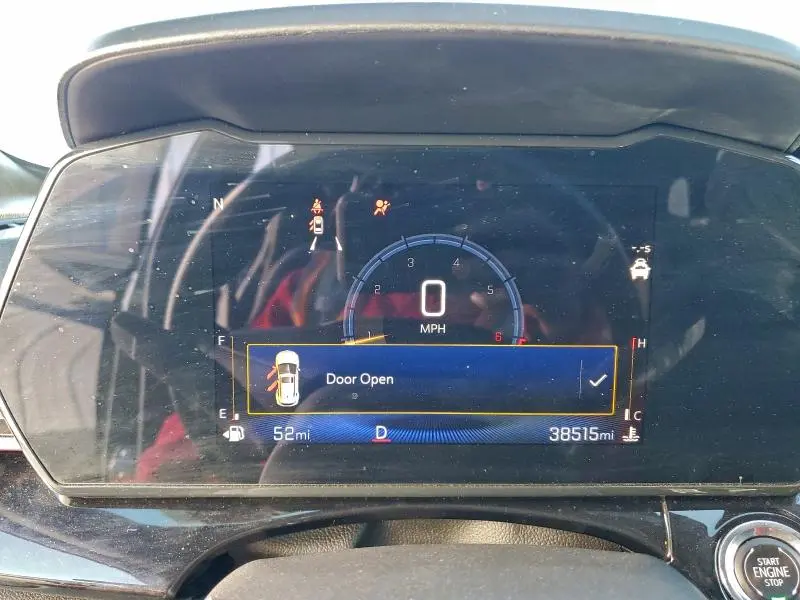 2025 CHEVROLET TRAX 2RS  