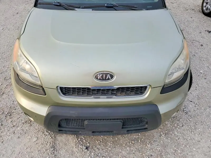 2010 KIA SOUL +  