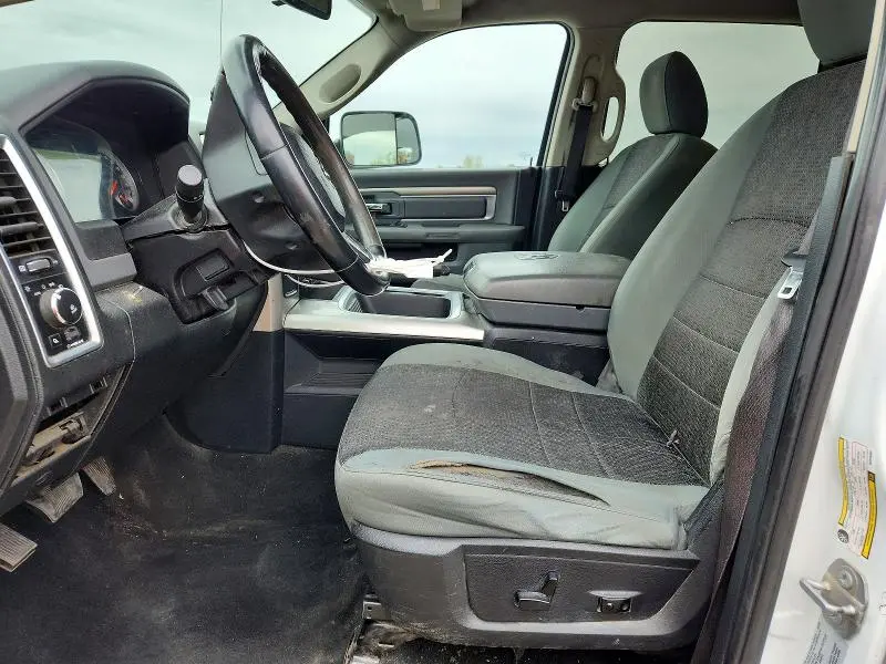 2016 RAM 2500 SLT  
