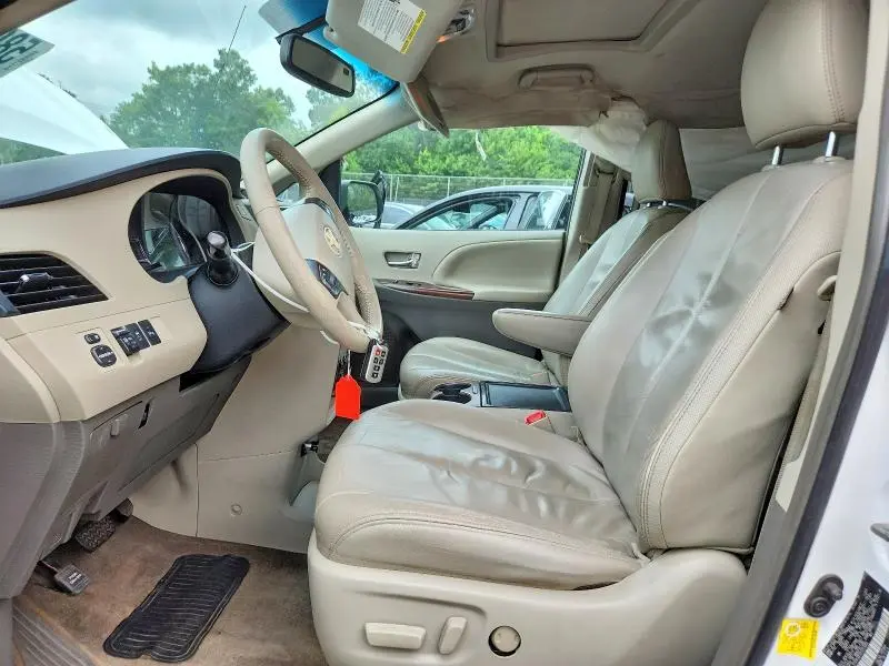 2012 TOYOTA SIENNA XLE 8-PASSENGER  