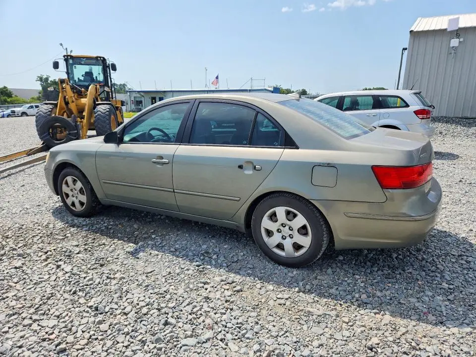 2010 HYUNDAI SONATA GLS  