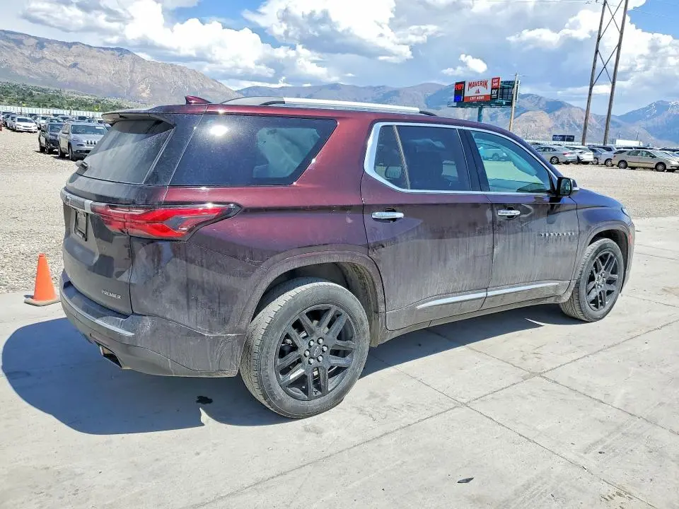 2022 CHEVROLET TRAVERSE PREMIER  
