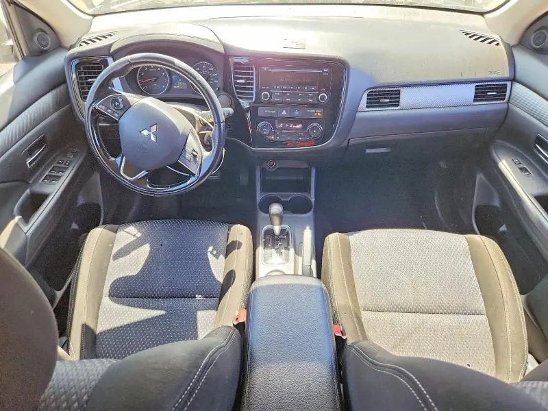 2016 MITSUBISHI OUTLANDER   
