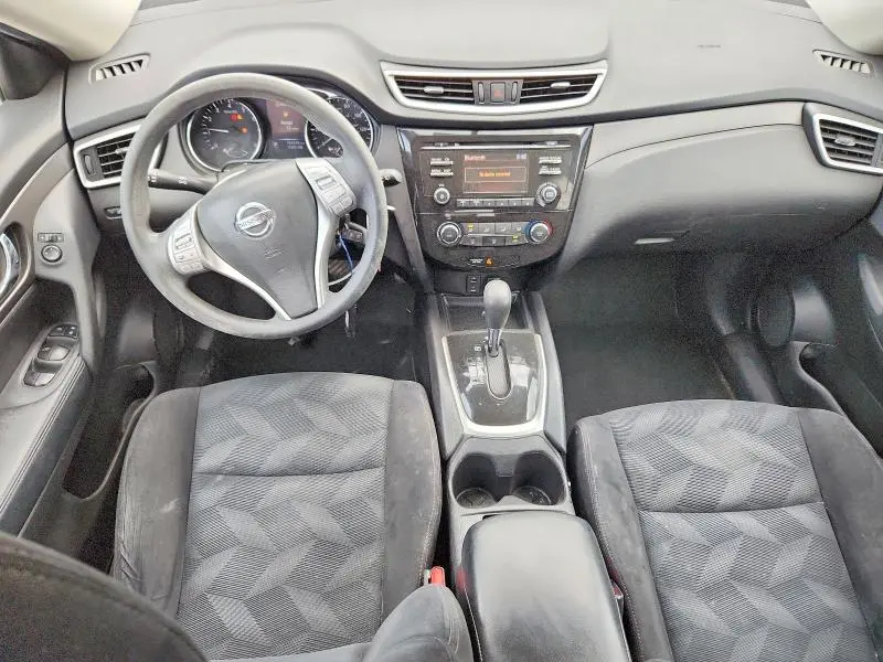 2015 NISSAN ROGUE S  